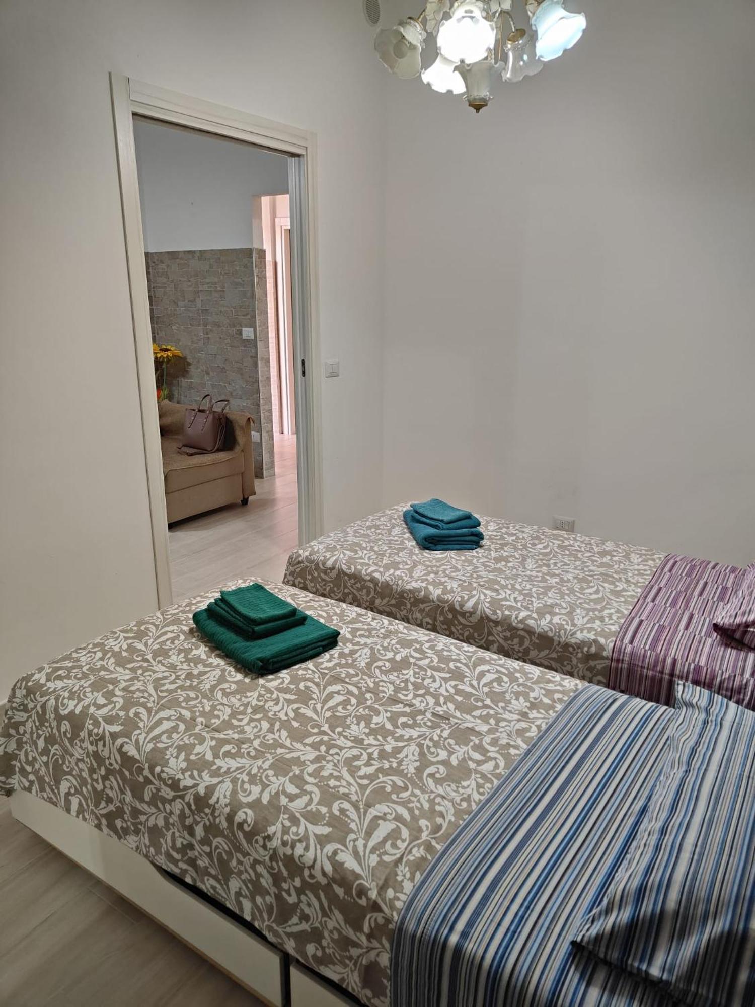 Holiday House Chiara Giardini Naxos Ngoại thất bức ảnh