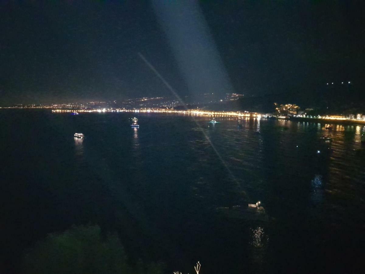 Holiday House Chiara Giardini Naxos Ngoại thất bức ảnh